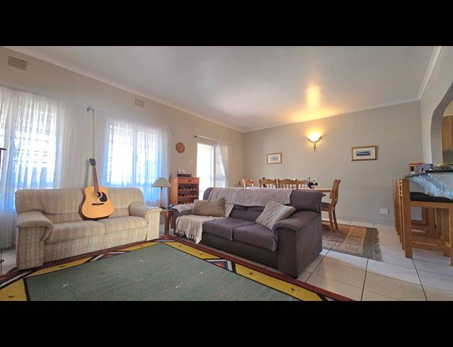 3 BEDROOM DUPLEX FOR SALE IN MALVERN